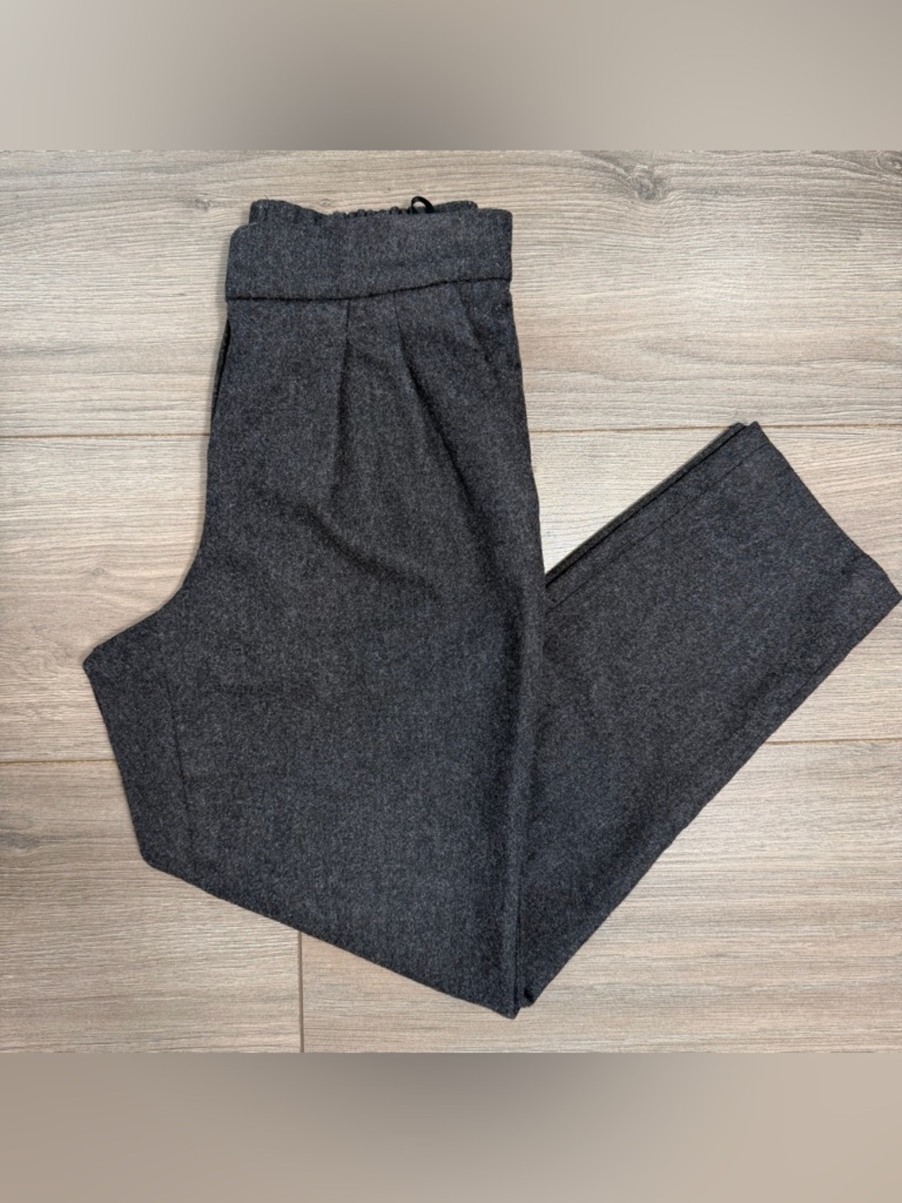 ARITZIA Babaton Italian wool Garment - Classic Neutral pants trousers